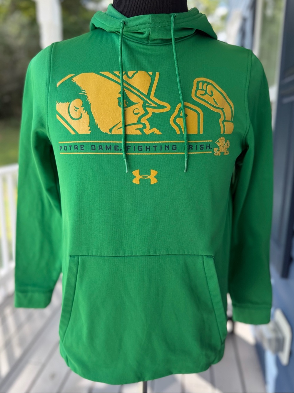Under Armour Notre Dame Fighting Irish Hoodie Mens Small Green Gold